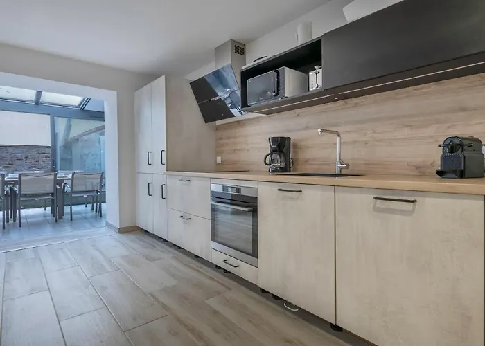 Casa de Férias à 50m De La Plage, Jolie Maison Pour 8 *